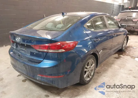 2017 Hyundai Elantra Se z USA, uszkodzony, nr VIN 5NPD84LFXHH135664